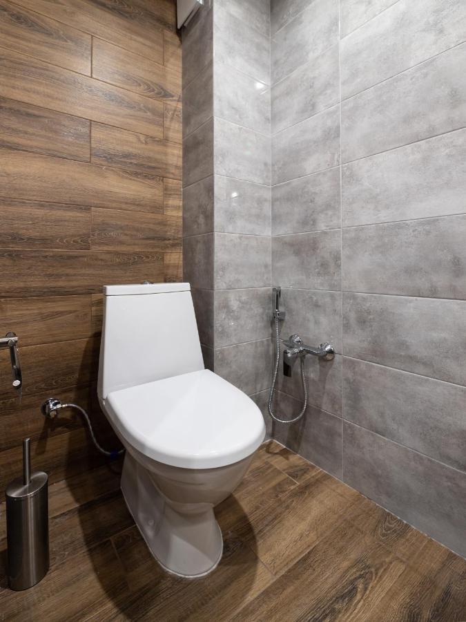 3 Room Apartments On Galytska Lviv Exterior photo