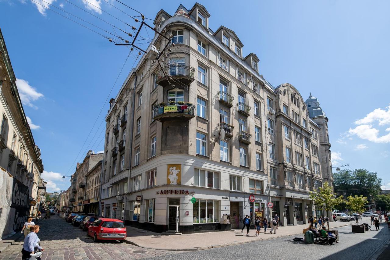 3 Room Apartments On Galytska Lviv Exterior photo